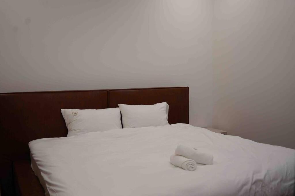 Song Cat Villa - 420Dk - Luxury Villa, Sauna, Jacuzzi 다낭 외부 사진